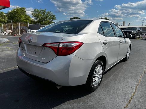 Used 2015 Toyota Corolla L image 7