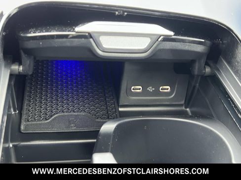 New 2026 Mercedes-Benz C 300 4MATIC Sedan image 24
