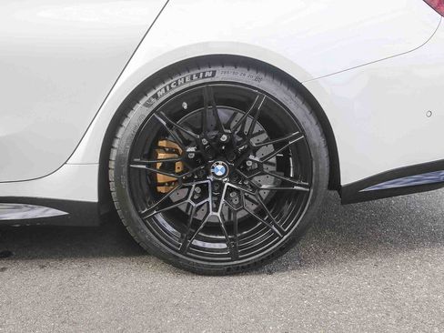 Used 2024 BMW M3 Competition w/ Executive Package image 8