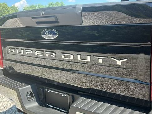 Used 2022 Ford F350 XLT w/ XLT Value Package AWD/4WD image 15