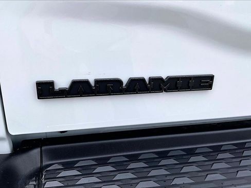 Used 2026 RAM 3500 Laramie AWD/4WD image 26