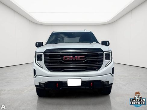 Used 2025 GMC Sierra 1500 AT4 w/ AT4 Premium Package AWD/4WD image 9