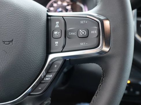 Used 2025 RAM 3500 Laramie AWD/4WD image 24