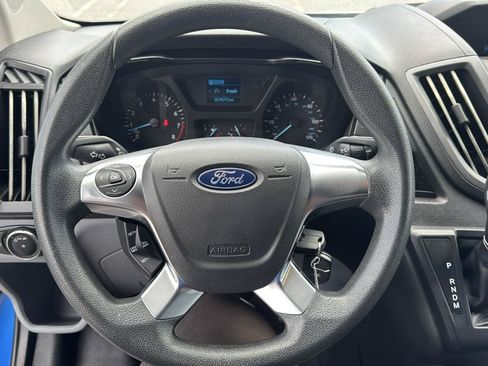 Used 2019 Ford Transit 250 148 Medium Roof RWD image 10