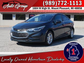 Used 2018 Chevrolet Cruze LT image 1