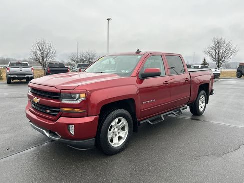 Used 2018 Chevrolet Silverado 1500 LT w/ All Star Edition image 3