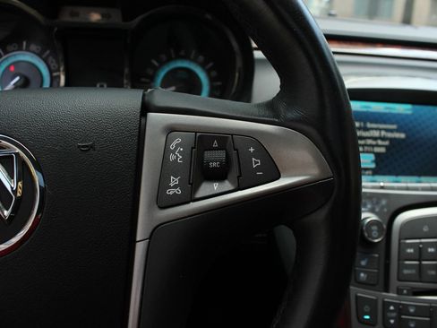 Used 2013 Buick LaCrosse Touring FWD image 31