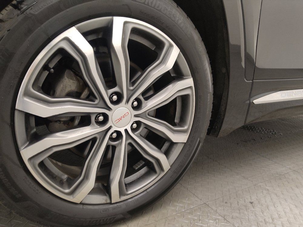 Used 2019 GMC Terrain Denali w/ Advanced Safety Package FWD image 31