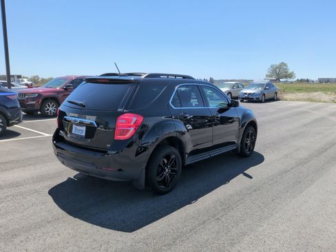 Used 2017 Chevrolet Equinox LT w/ Midnight Edition AWD/4WD image 6