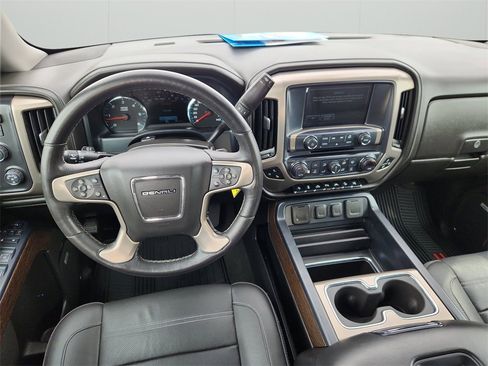 Used 2018 GMC Sierra 1500 Denali w/ Denali Ultimate Package image 10