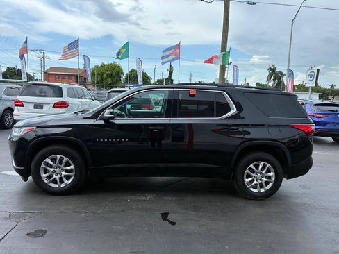 Used 2021 Chevrolet Traverse LT FWD image 6