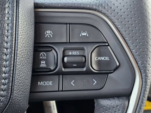 New 2026 Toyota 4Runner Limited AWD/4WD image 14