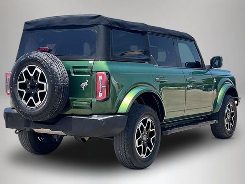 Used 2022 Ford Bronco Outer Banks AWD/4WD image 5