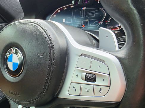Used 2021 BMW 740i w/ M Sport Package image 47