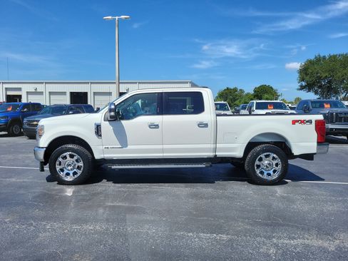 Used 2022 Ford F250 Lariat w/ Lariat Ultimate Package AWD/4WD image 6