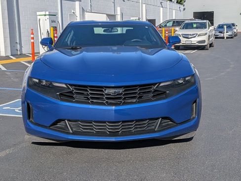 Used 2023 Chevrolet Camaro LT RWD image 2