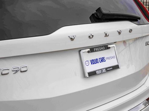 New 2026 Volvo XC90 B5 Core image 12