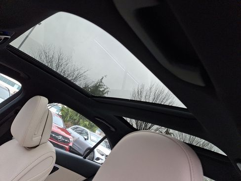 Certified 2022 Mercedes-Benz C 300 4MATIC Sedan image 14