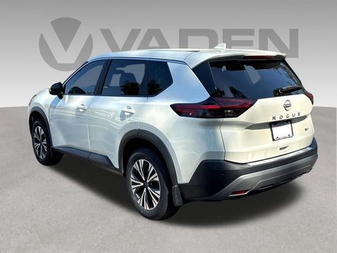 Used 2023 Nissan Rogue SV FWD image 27