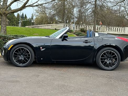 Used 2007 Pontiac Solstice GXP w/ Premium Package image 4