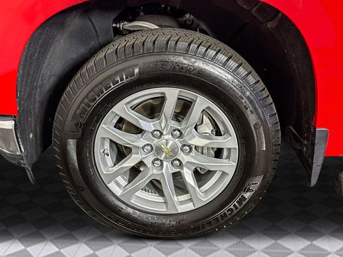 Used 2019 Chevrolet Silverado 1500 LT w/ All-Star Edition image 38