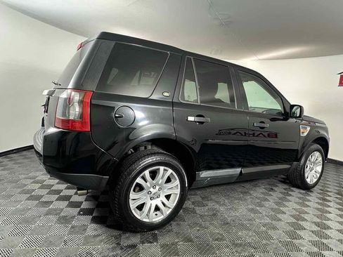 Used 2008 Land Rover LR2 SE image 9