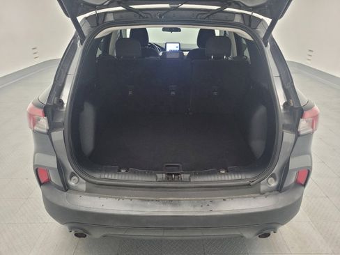 Used 2021 Ford Escape SE w/ SE Sport Appearance Package FWD image 29