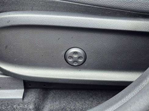 Used 2024 Mercedes-Benz EQB 250+ image 24