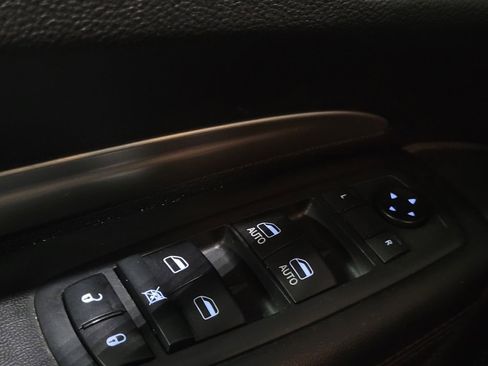 Used 2019 Dodge Durango SXT AWD/4WD image 27