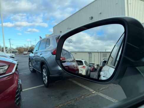 Used 2023 Toyota Sienna LE image 27