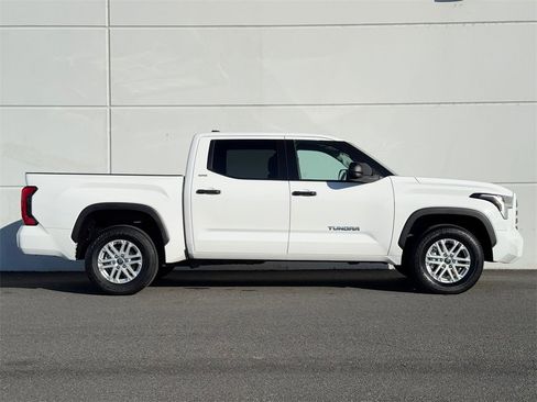 Used 2023 Toyota Tundra SR5 image 8