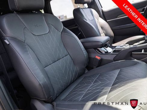 Used 2024 Kia Telluride SX X-Pro AWD/4WD image 4