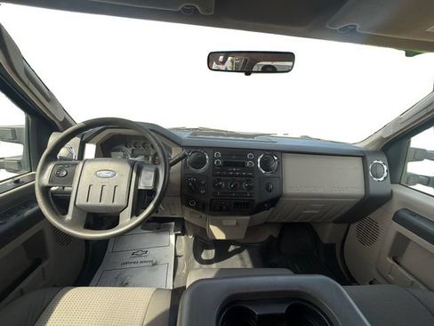 Used 2009 Ford F250 XLT AWD/4WD image 21
