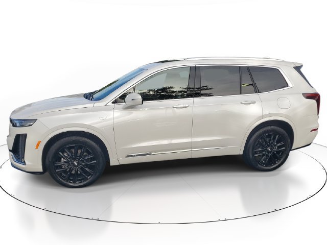 Used 2025 Cadillac XT6 Luxury w/ LPO, Floor Liner Package AWD/4WD image 2