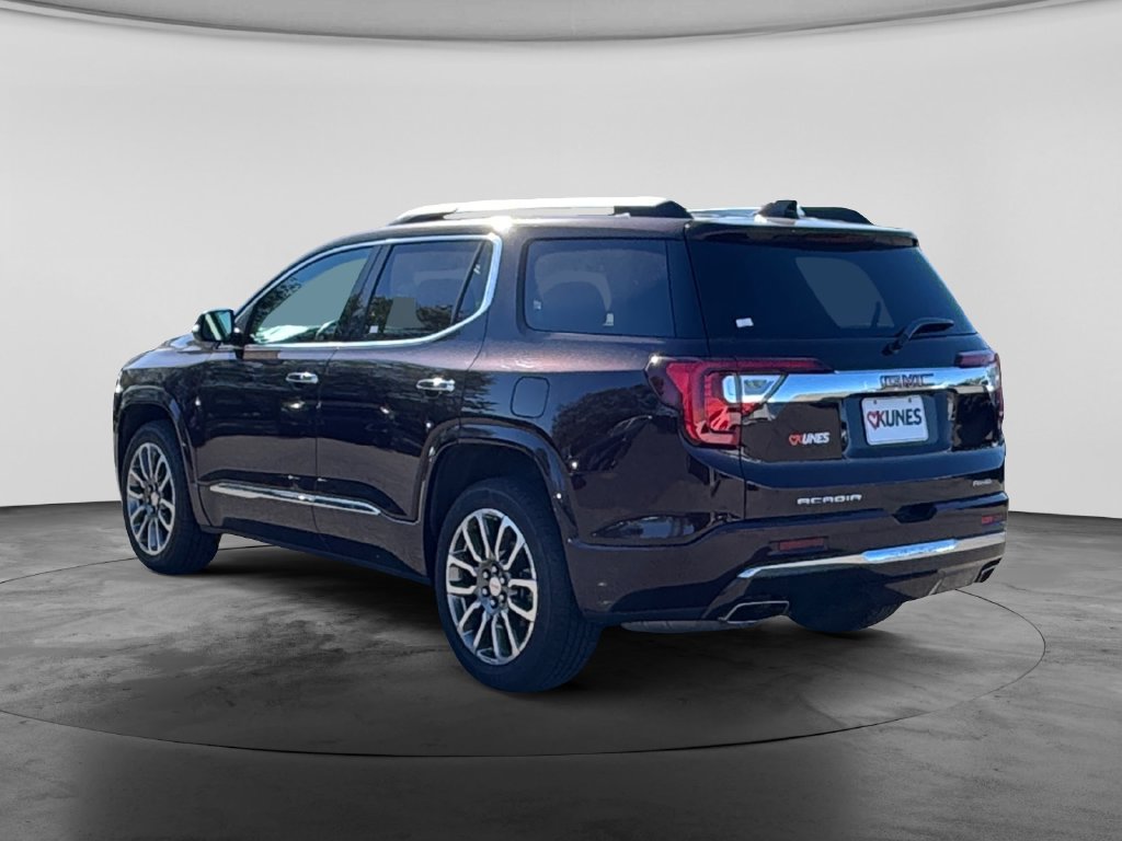 Used 2020 GMC Acadia Denali w/ Denali Ultimate Package AWD/4WD image 7