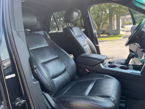 Used 2015 Ford Explorer Limited AWD/4WD image 33