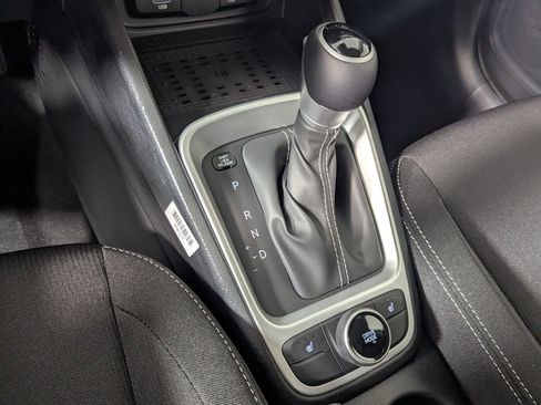 New 2026 Hyundai Venue SEL FWD image 20
