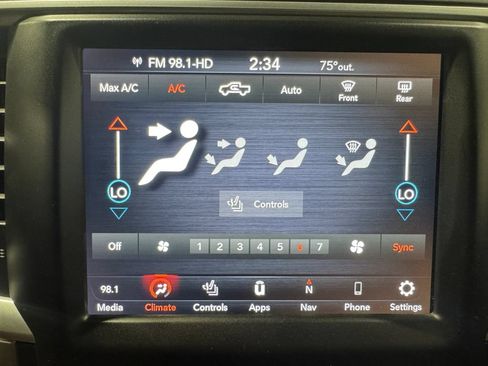 Used 2020 RAM 1500 Warlock AWD/4WD image 36