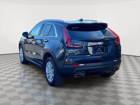 Certified 2023 Cadillac XT4 Luxury w/ Cold Weather Package image 4
