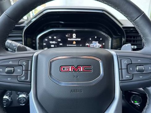 Used 2023 GMC Sierra 1500 SLT w/ SLT Premium Plus Package AWD/4WD image 36