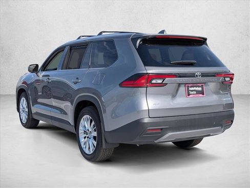New 2026 Toyota Grand Highlander AWD image 9