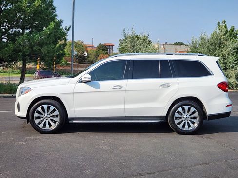 Used 2019 Mercedes-Benz GLS 450 4MATIC image 2
