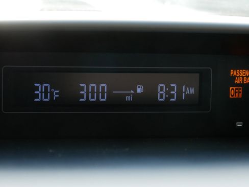 Used 2015 Subaru Crosstrek 2.0i Premium image 33