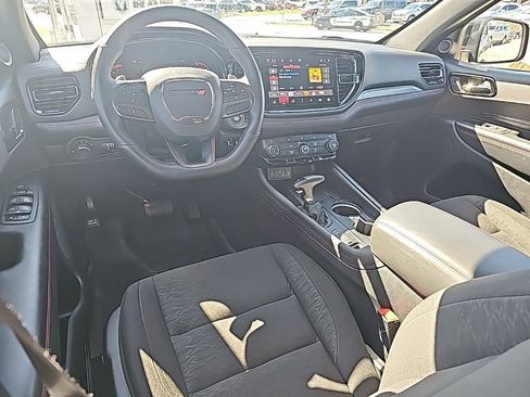 Certified 2025 Dodge Durango R/T w/ Trailer Tow Group IV image 18