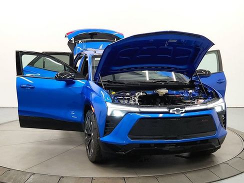 New 2025 Chevrolet Blazer EV RS image 10