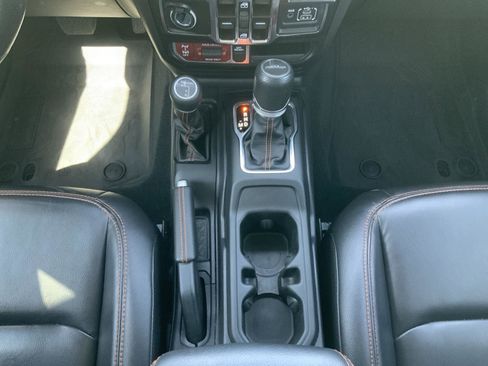 Used 2023 Jeep Gladiator Mojave w/ LED Lighting Group image 44