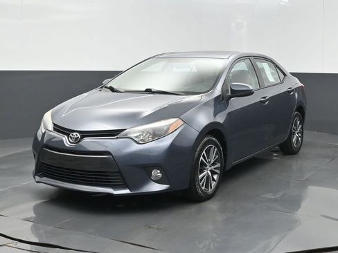 Used 2016 Toyota Corolla LE FWD image 7