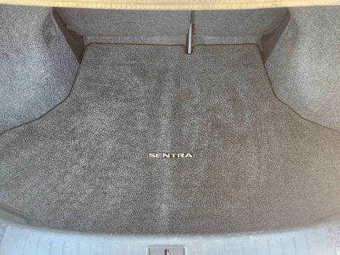 Used 2019 Nissan Sentra S FWD image 35