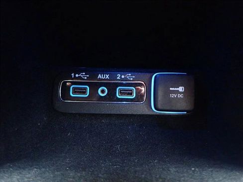 Used 2018 Jeep Grand Cherokee Altitude image 20