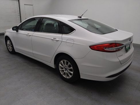 Used 2018 Ford Fusion S image 3
